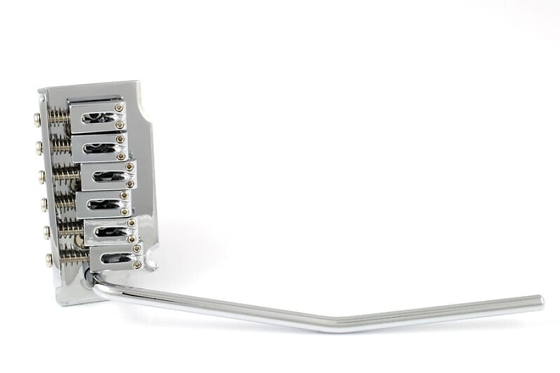 Гитарное тремоло Wilkinson Style с 2 стойками, расстояние между струнами 2-1/16", хром Allparts SB-5324-010
Гитарное тремоло Wilkinson Style с 2 стойками, расстояние между струнами 2-1/16", хром Allparts SB-5324-010