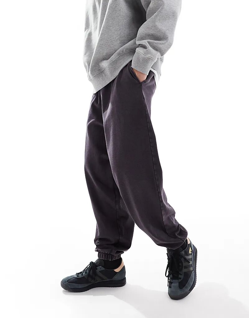 Свободные джоггеры черного цвета ASOS DESIGN
Свободные джоггеры черного цвета ASOS DESIGN