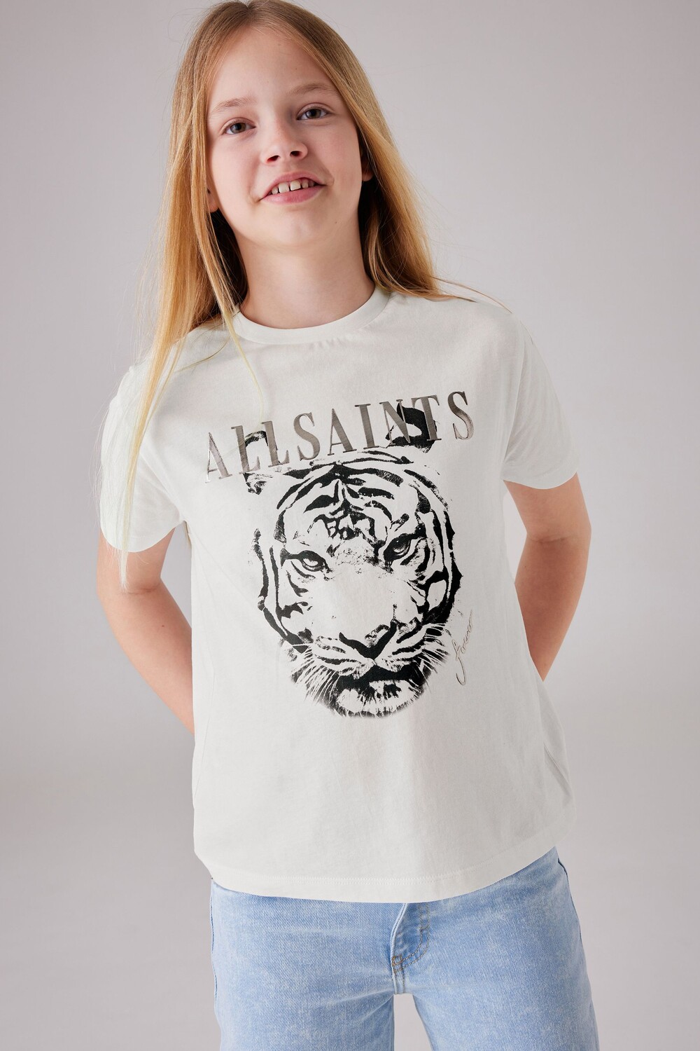 Футболка Grace для девочек с круглым вырезом и графикой Smallsaints, белый
Футболка Grace для девочек с круглым вырезом и графикой Smallsaints, белый