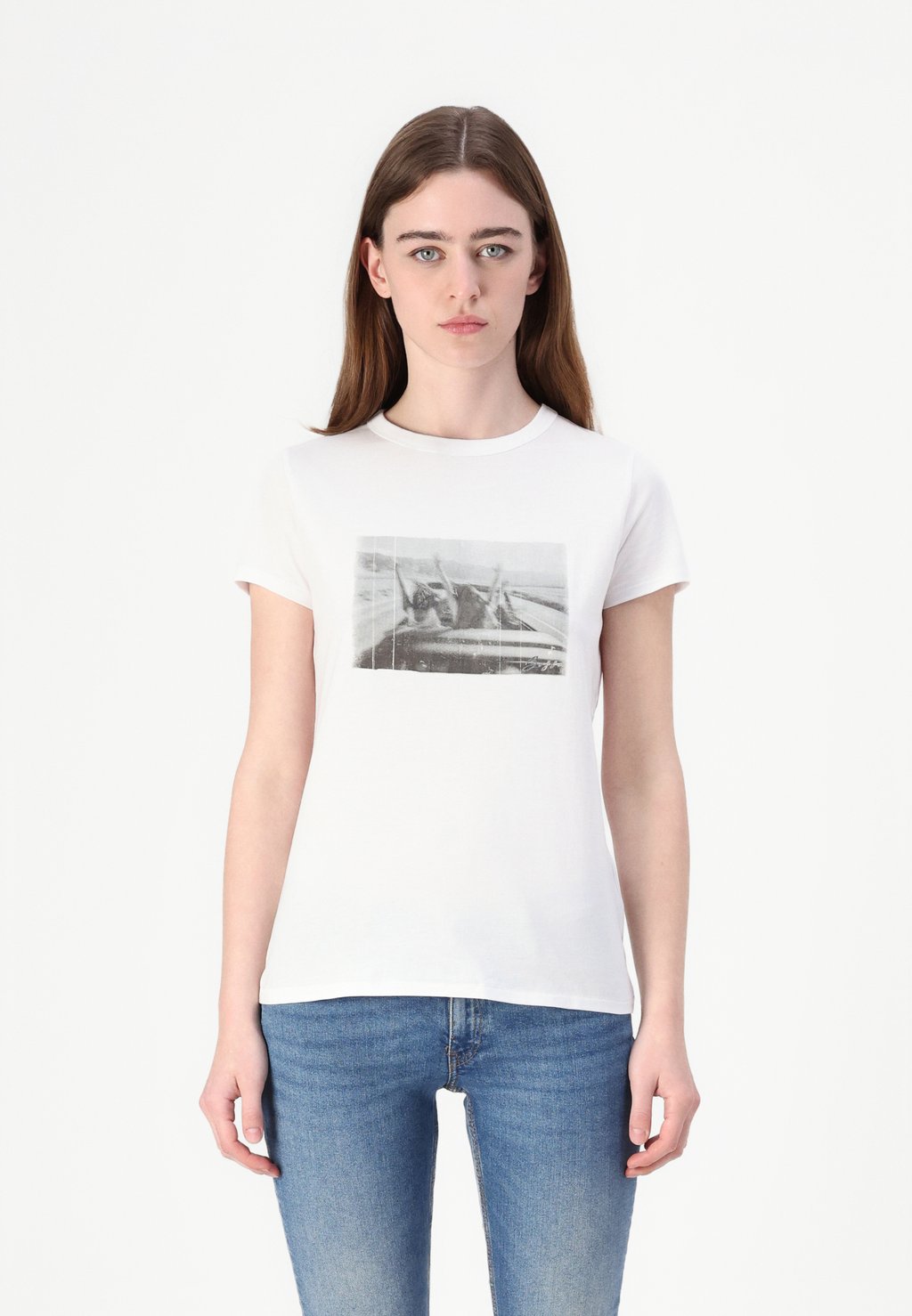 Футболка с принтом ELOGO PRINT BOSS, белый
Футболка с принтом ELOGO PRINT BOSS, белый