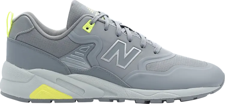 Лимитированные кроссовки New Balance 580, серый
Лимитированные кроссовки New Balance 580, серый