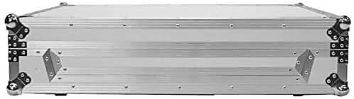 Чехол Deejay LED Fly Drive для контроллера Pioneer DDJSZ с полкой и колесами для ноутбука TBHDDJSZWLTWHITE
Чехол Deejay LED Fly Drive для контроллера Pioneer DDJSZ с полкой и колесами для ноутбука TBHDDJSZWLTWHITE