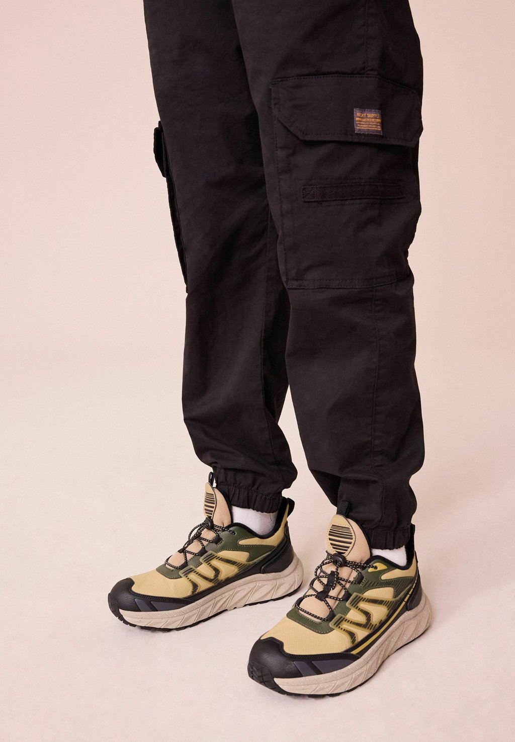 Кроссовки REGULAR FIT WARM LINED Next, бежевый
Кроссовки REGULAR FIT WARM LINED Next, бежевый