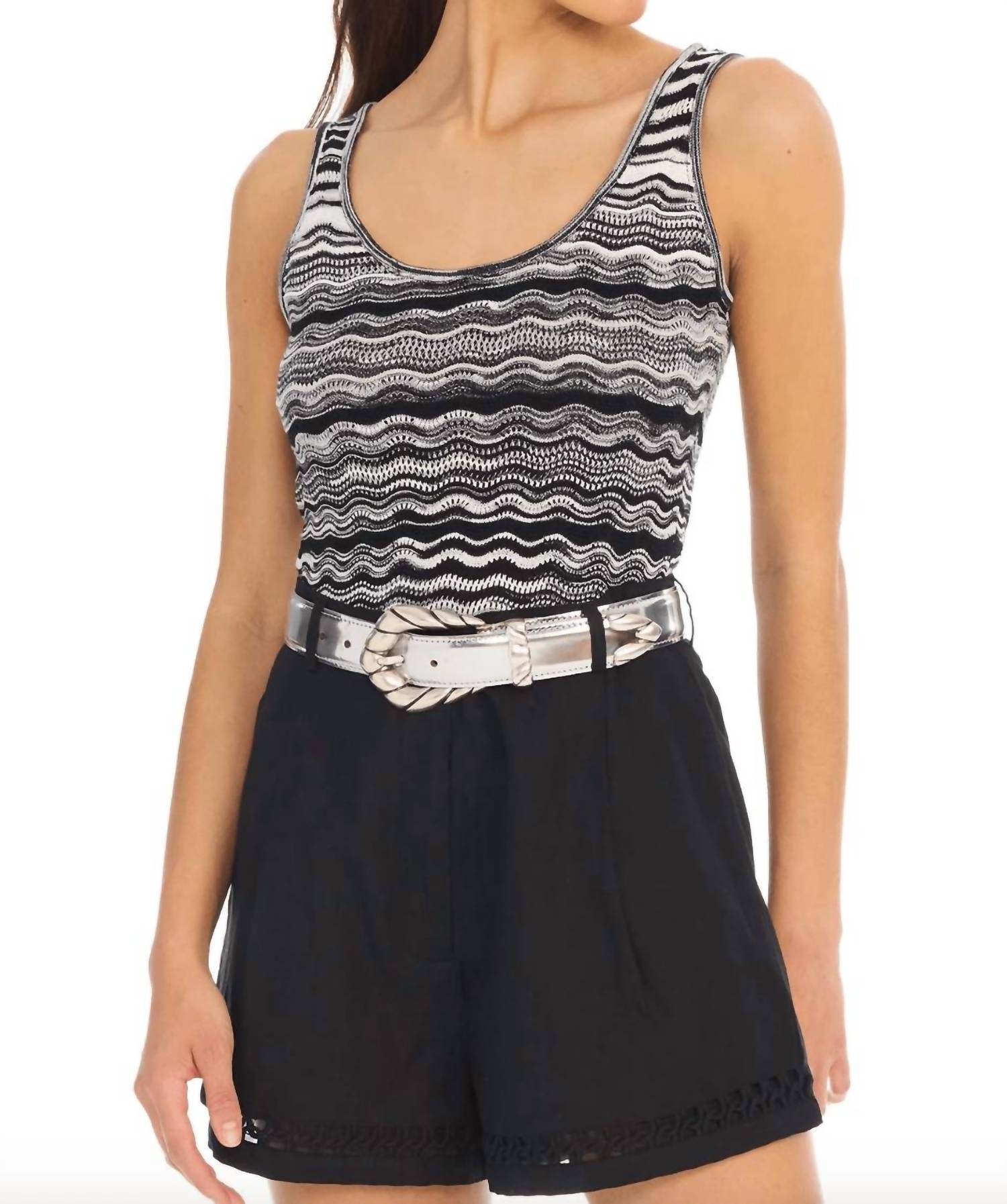 Майка Bianca в черно-белом цвете ALLISON NEW YORK
Майка Bianca в черно-белом цвете ALLISON NEW YORK