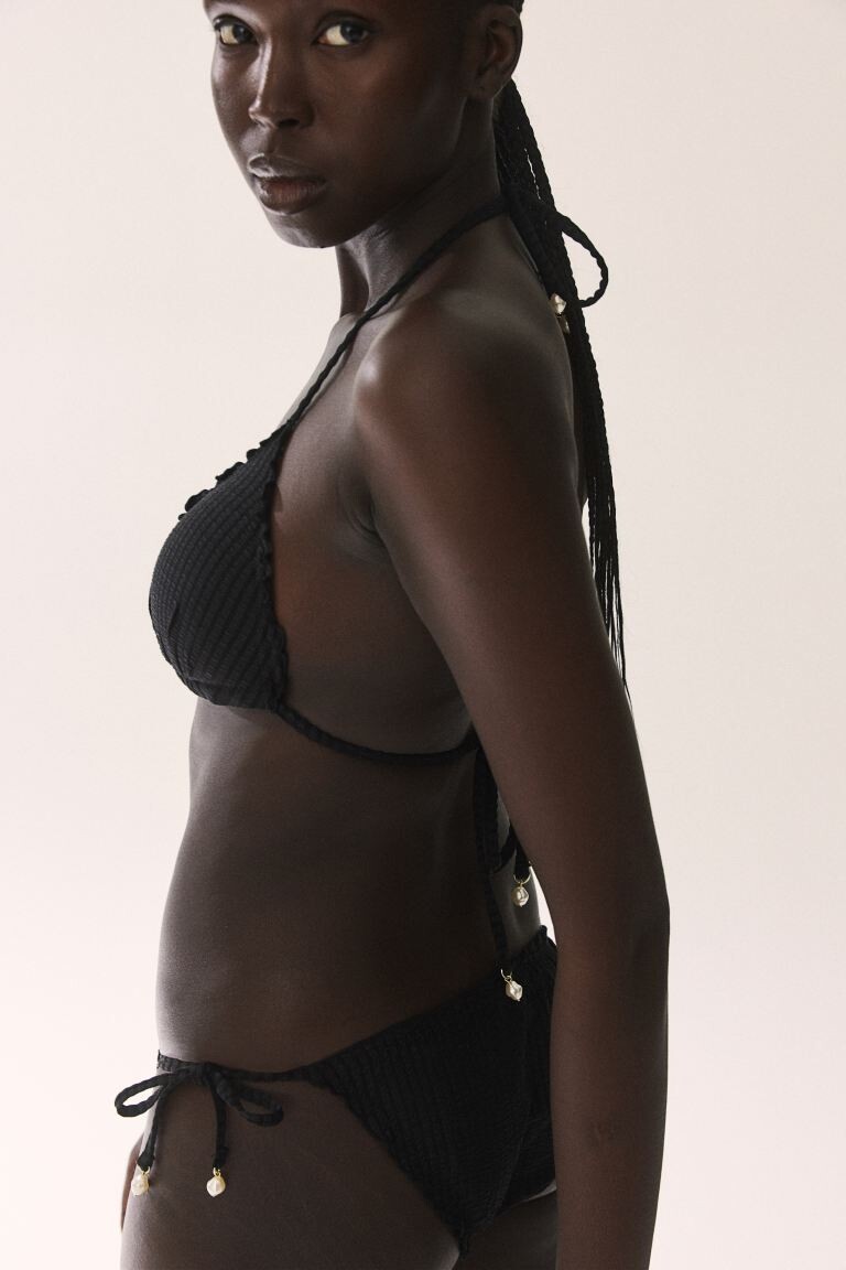 Плавки бикини со стрингами на завязках H&M, черный
Плавки бикини со стрингами на завязках H&M, черный