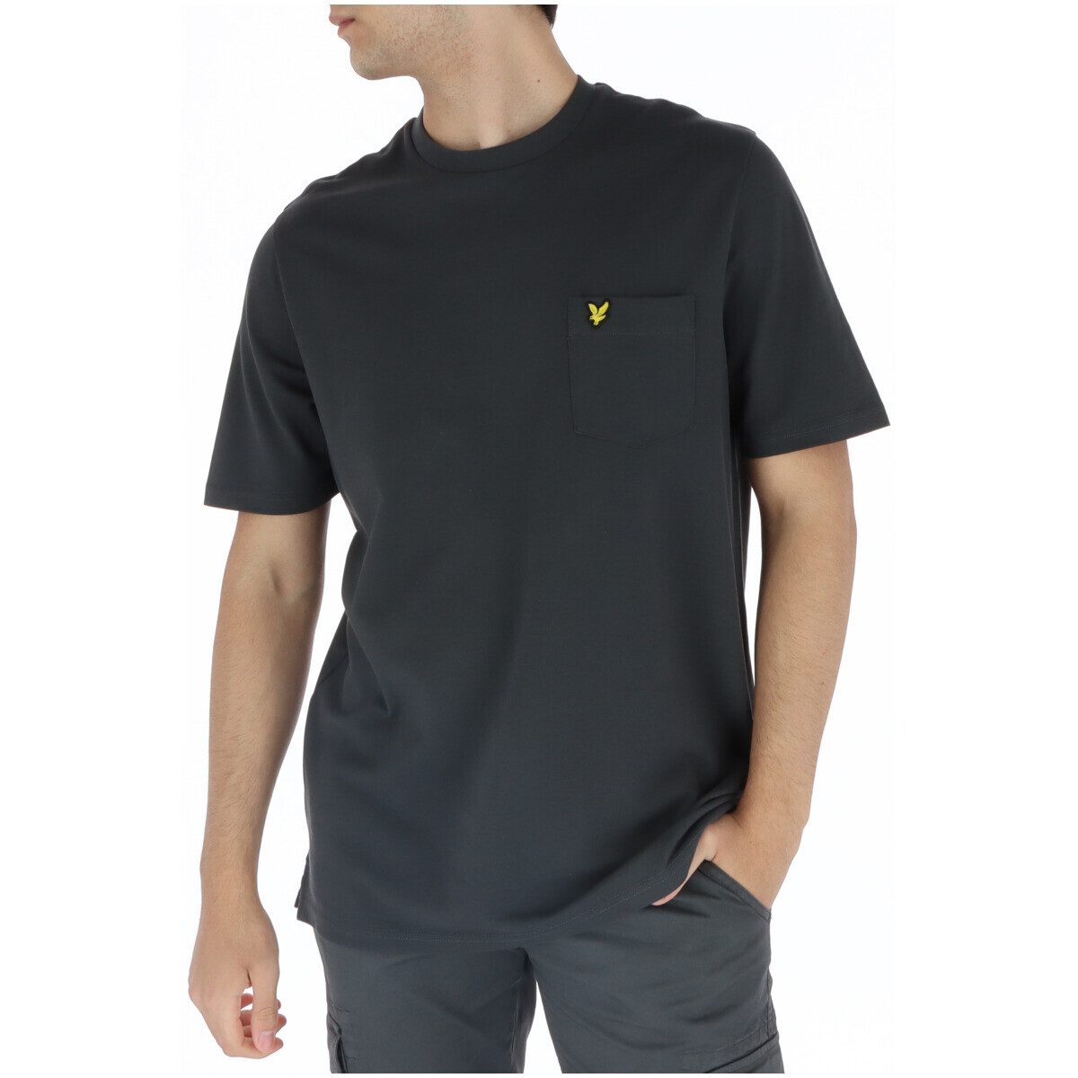 Футболка мужская Lyle & Scott с карманом, серый
Футболка мужская Lyle & Scott с карманом, серый