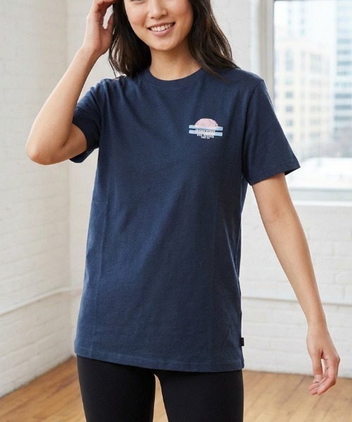 Футболка с принтом на спине RIP CURL, серый
Футболка с принтом на спине RIP CURL, серый