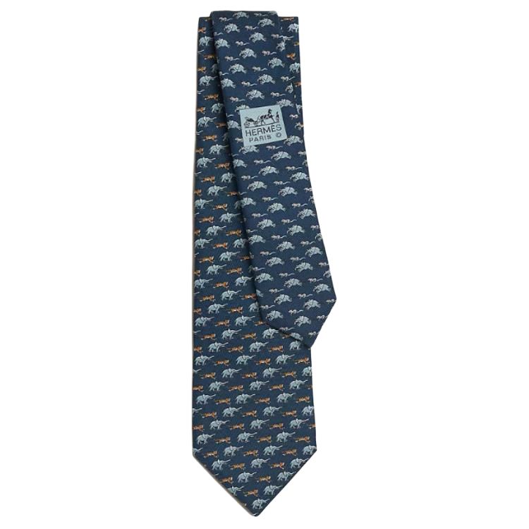HERMES Мужской галстук из шелка тутового шелкопряда морской синий
HERMES Мужской галстук из шелка тутового шелкопряда морской синий