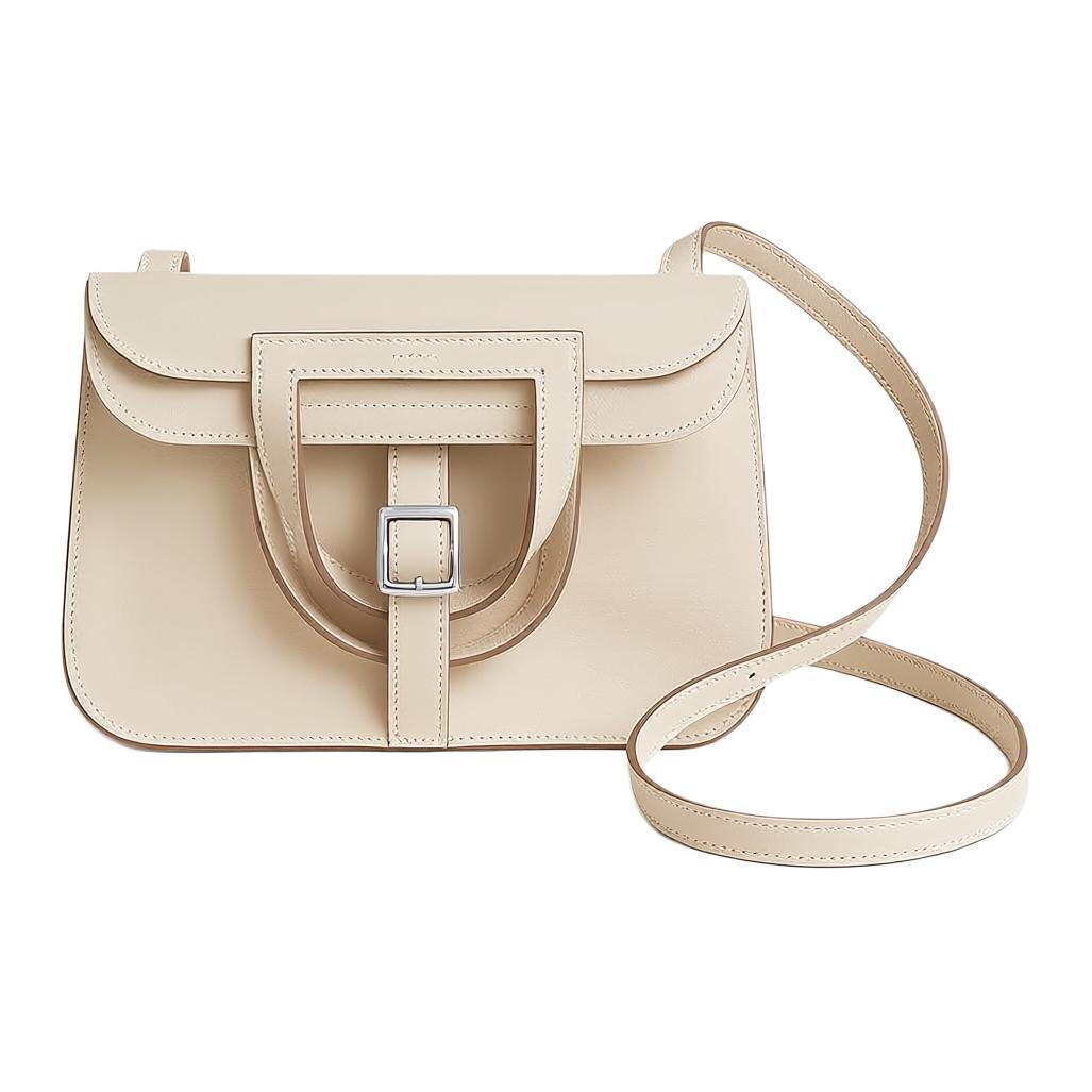 HERMES Сумка через плечо мини из телячьей кожи молочный коктейль
HERMES Сумка через плечо мини из телячьей кожи молочный коктейль