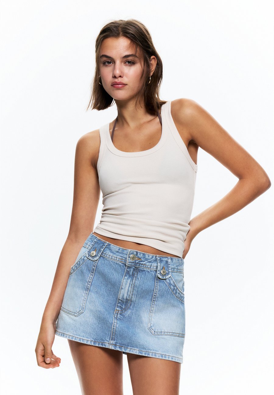 Юбка PULL&BEAR CARPENTER, Blue Denim
Юбка PULL&BEAR CARPENTER, Blue Denim