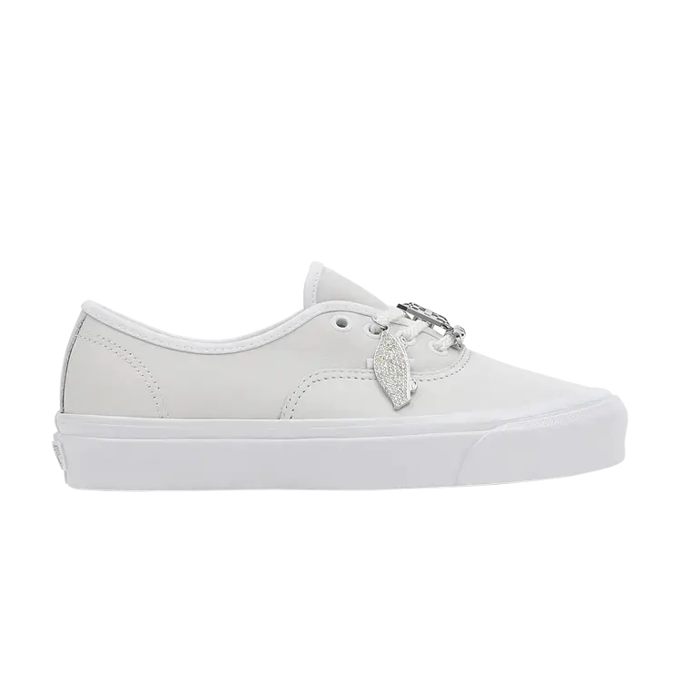 Кроссовки Vans Authentic 44 DX, белый
Кроссовки Vans Authentic 44 DX, белый