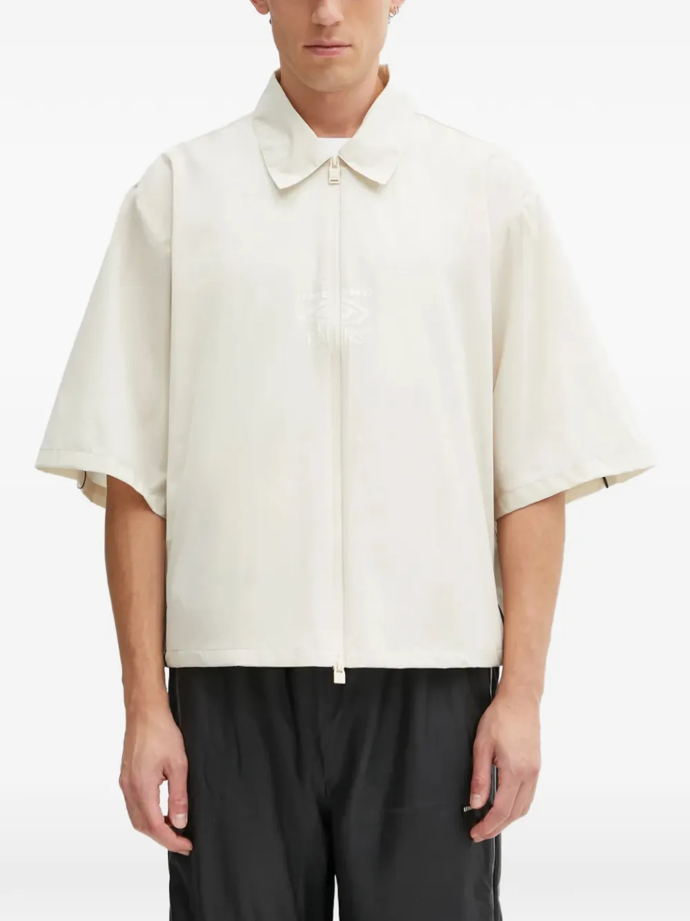 Рубашка с контрастной отделкой X Umbro Rains, бежевый
Рубашка с контрастной отделкой X Umbro Rains, бежевый