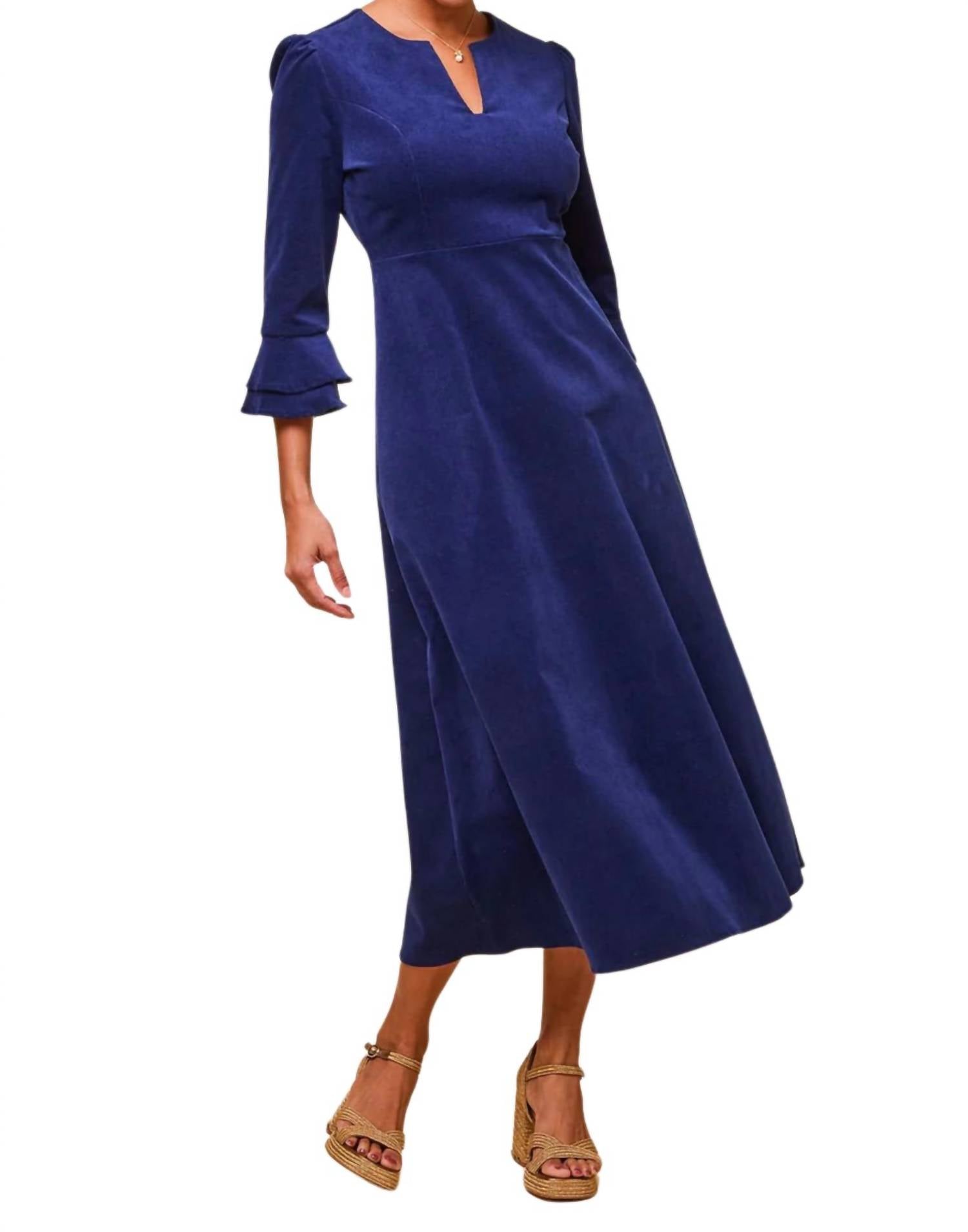 Платье Jocelyn в атлантическом синем Aspiga
Платье Jocelyn в атлантическом синем Aspiga