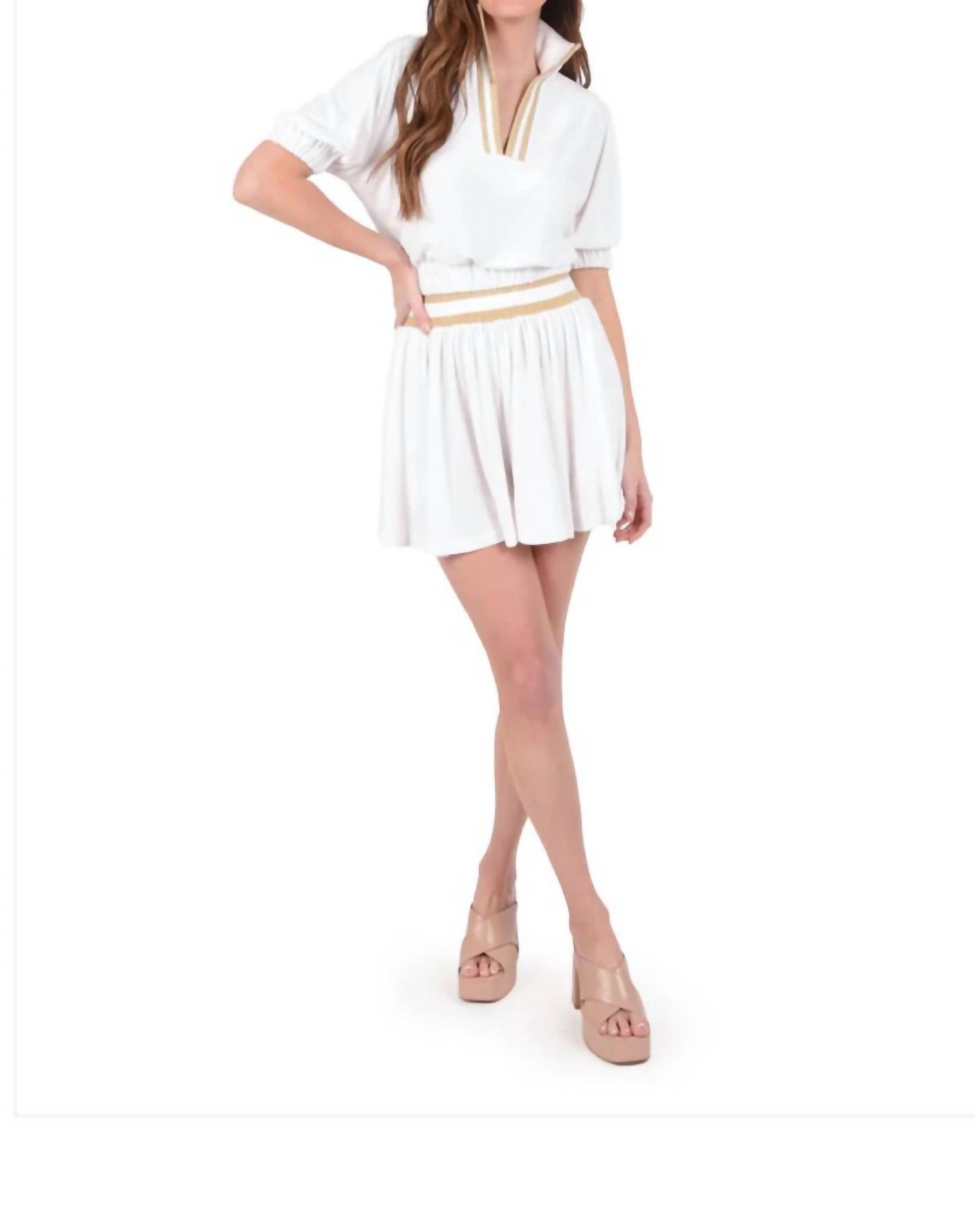 Emily McCarthy Махровая ткань Poppy Crop белого цвета
Emily McCarthy Махровая ткань Poppy Crop белого цвета