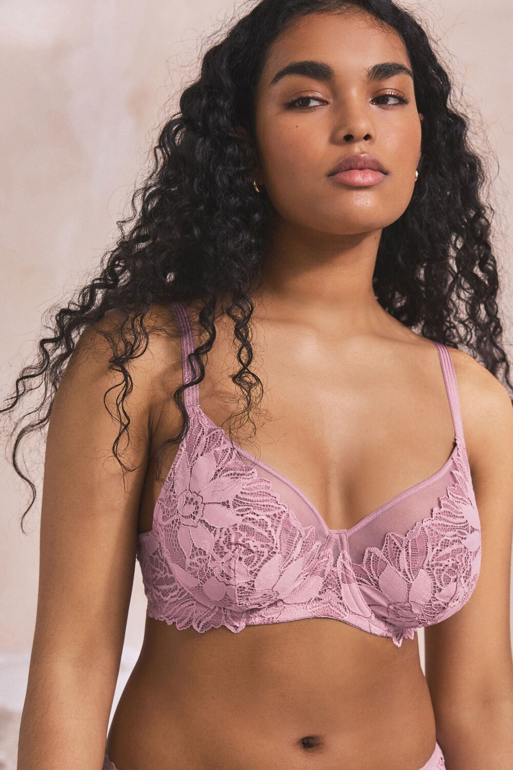 Кружевной бюстгальтер с подсолнухами Next, фиолетовый
Кружевной бюстгальтер с подсолнухами Next, фиолетовый