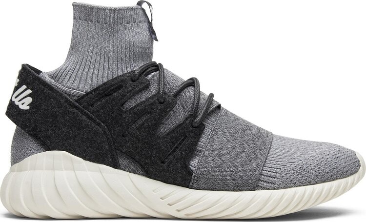Кроссовки Adidas Ronnie Fieg x Tubular Doom 'Just Us', серый
Кроссовки Adidas Ronnie Fieg x Tubular Doom 'Just Us', серый