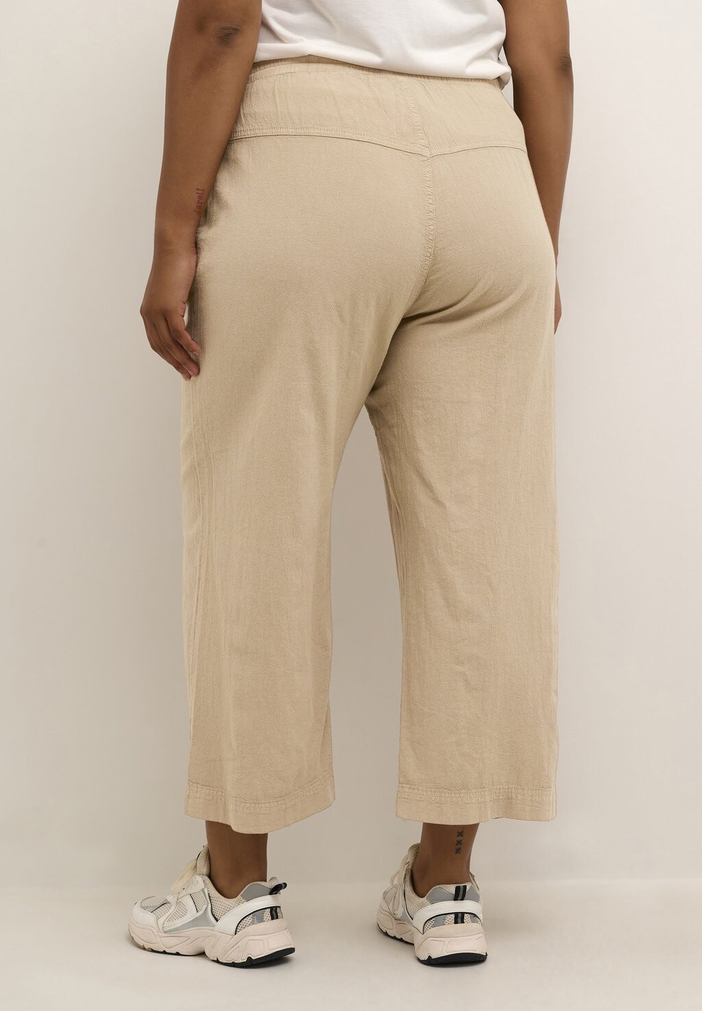 Брюки Culotte Kaffe Curve, классический песочный
Брюки Culotte Kaffe Curve, классический песочный