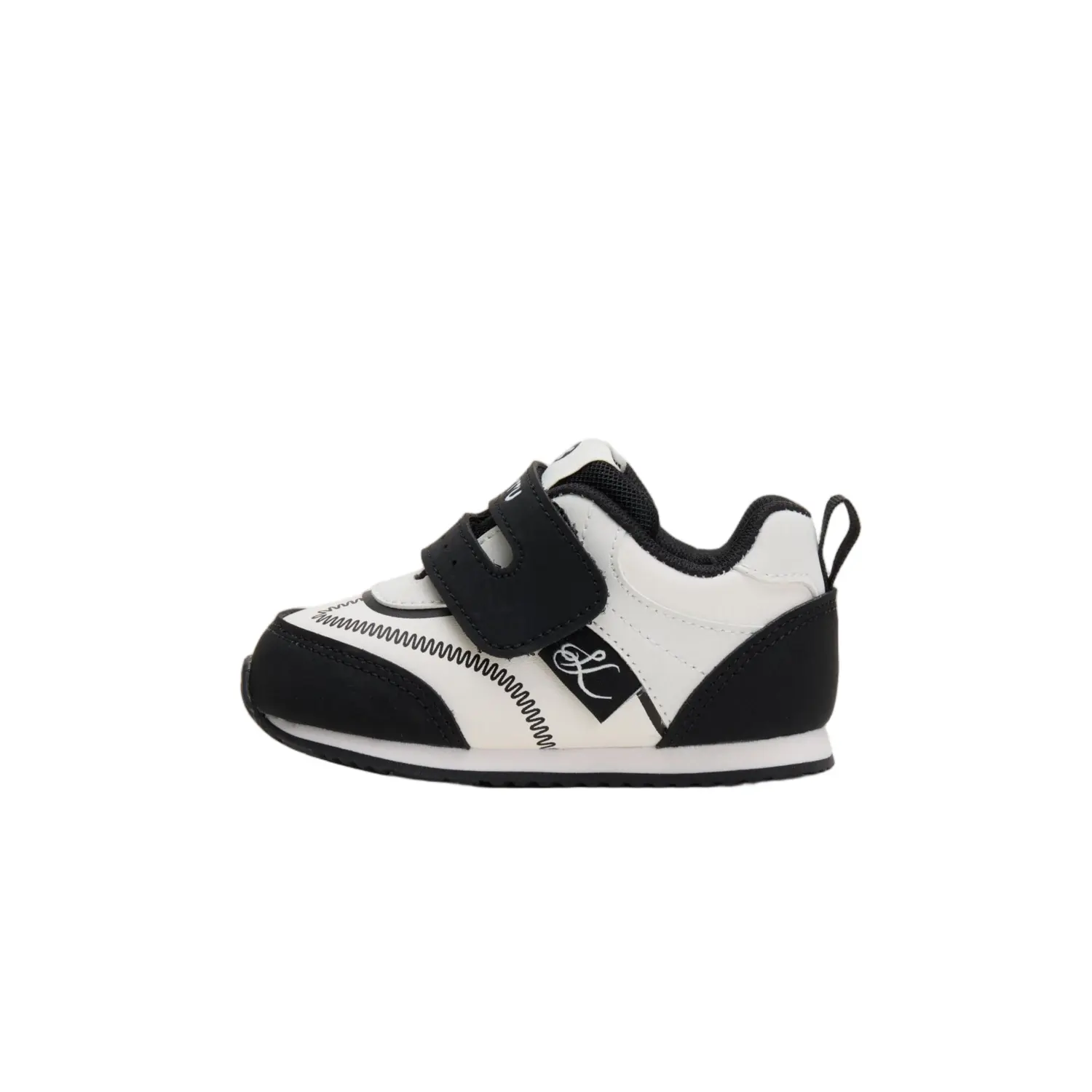 Нескользящая обувь для малышей KATETU, белый/черный
Нескользящая обувь для малышей KATETU, белый/черный