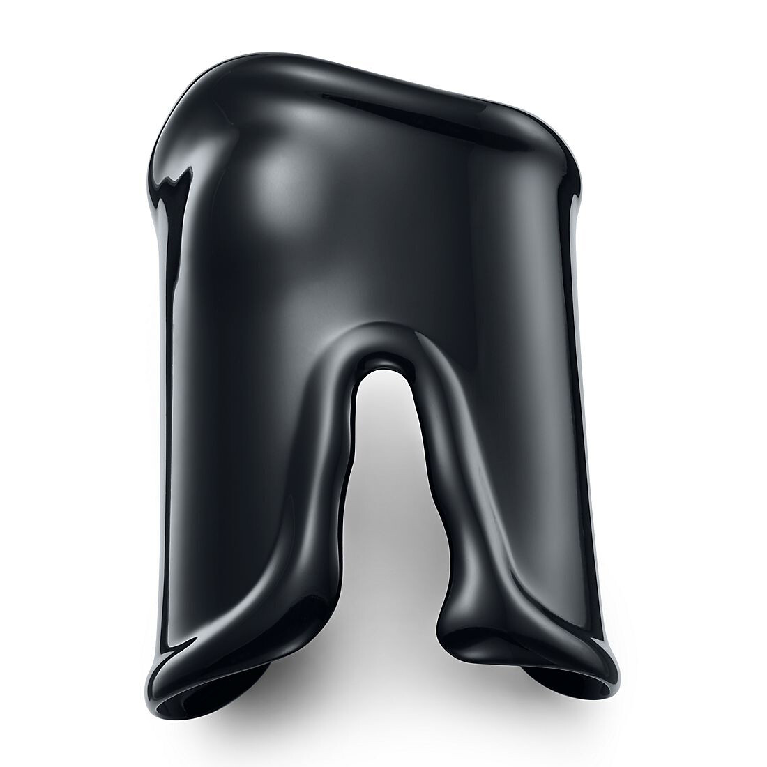 Браслет Tiffany & Co. Elsa Peretti Large Bone, медь с черным покрытием
Браслет Tiffany & Co. Elsa Peretti Large Bone, медь с черным покрытием