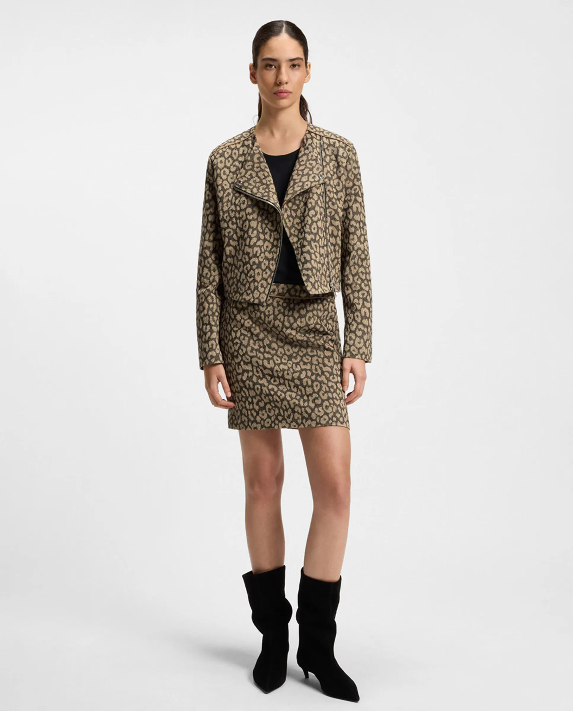 Короткая юбка из жаккарда Boss Orange, мультиколор
Короткая юбка из жаккарда Boss Orange, мультиколор