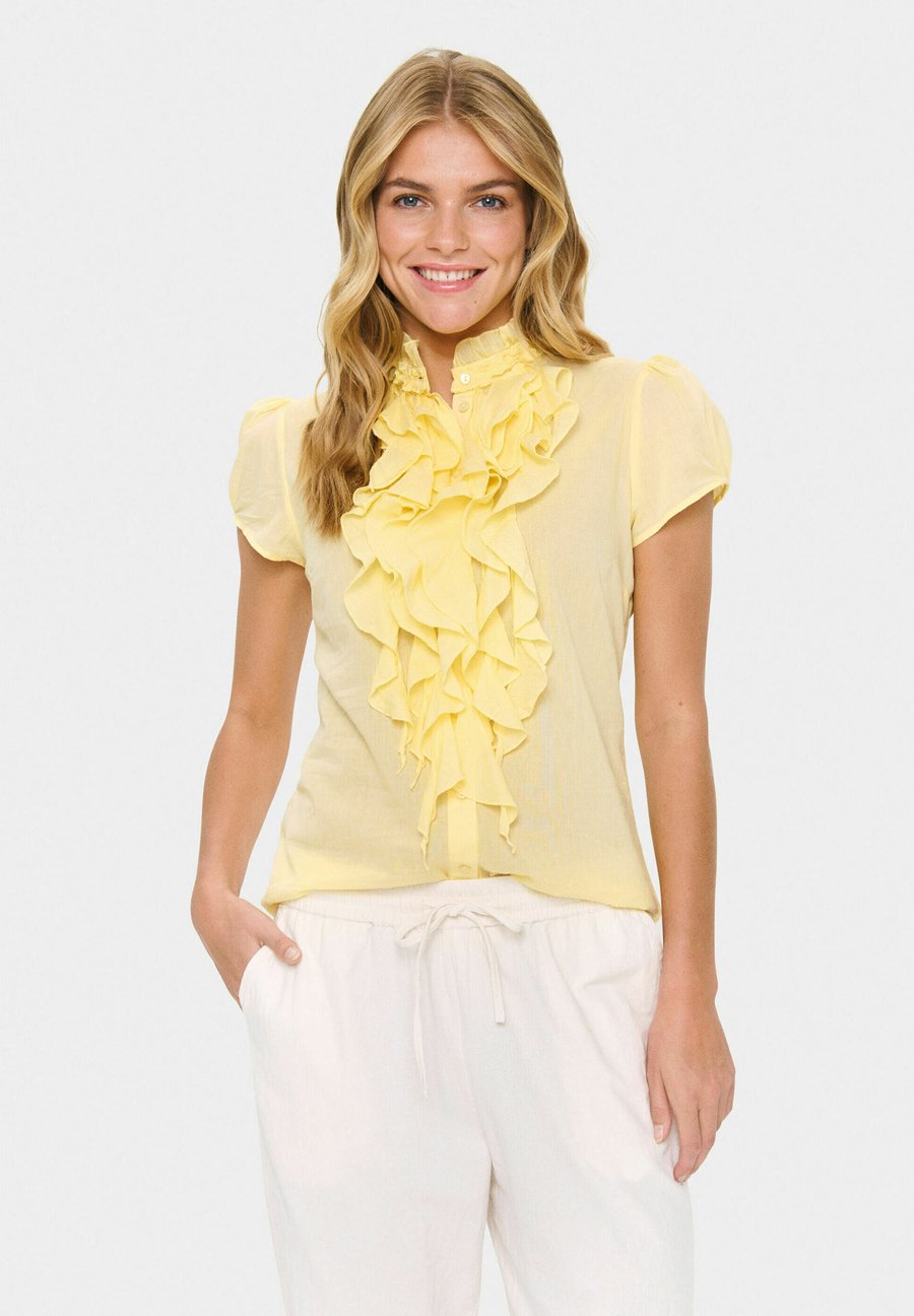 Блуза Saint Tropez TILLI SS , Pale Banana/Light Yellow
Блуза Saint Tropez TILLI SS , Pale Banana/Light Yellow