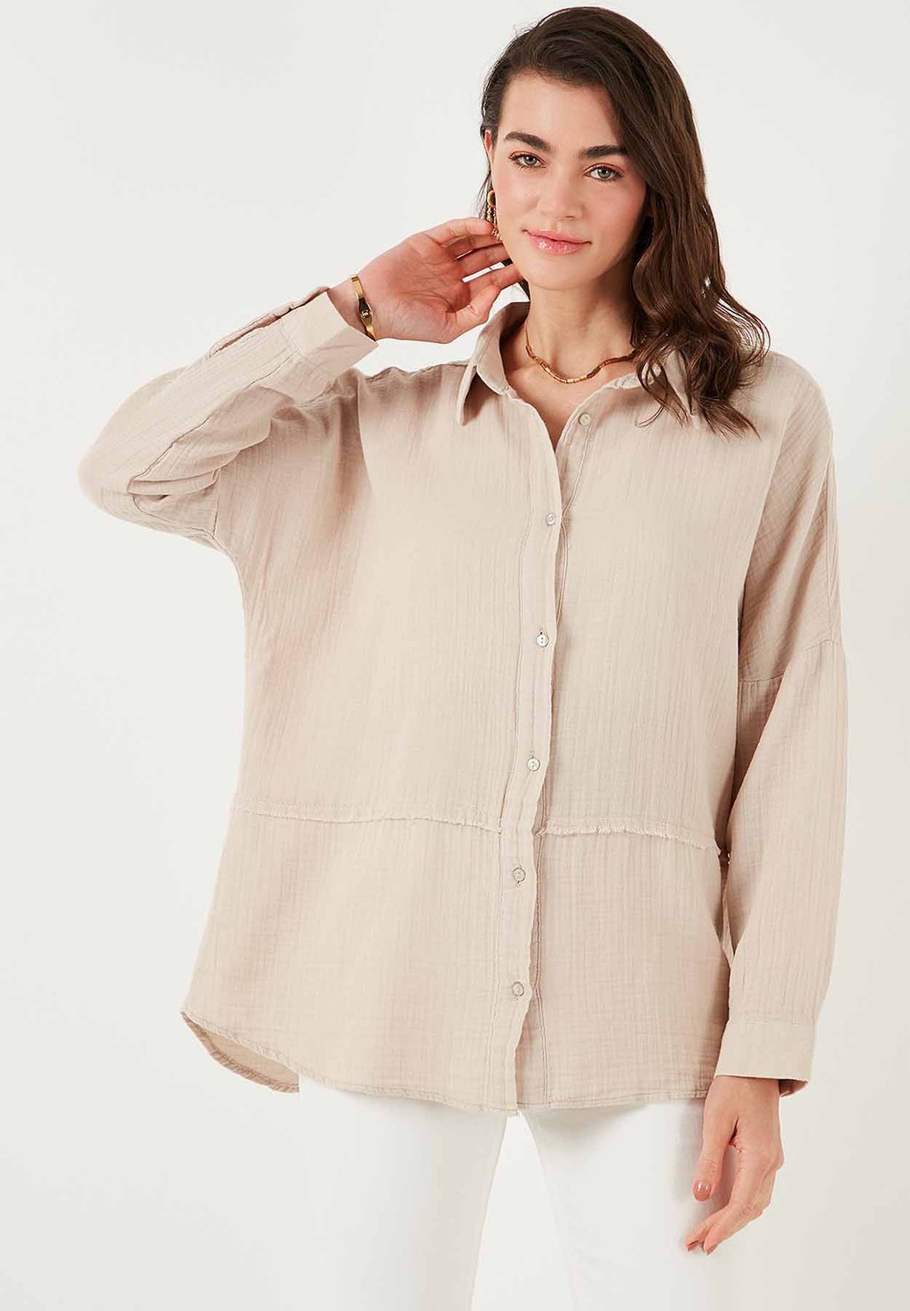 Блузка на пуговицах LELA, цвет Stone 
Блузка на пуговицах LELA, цвет Stone