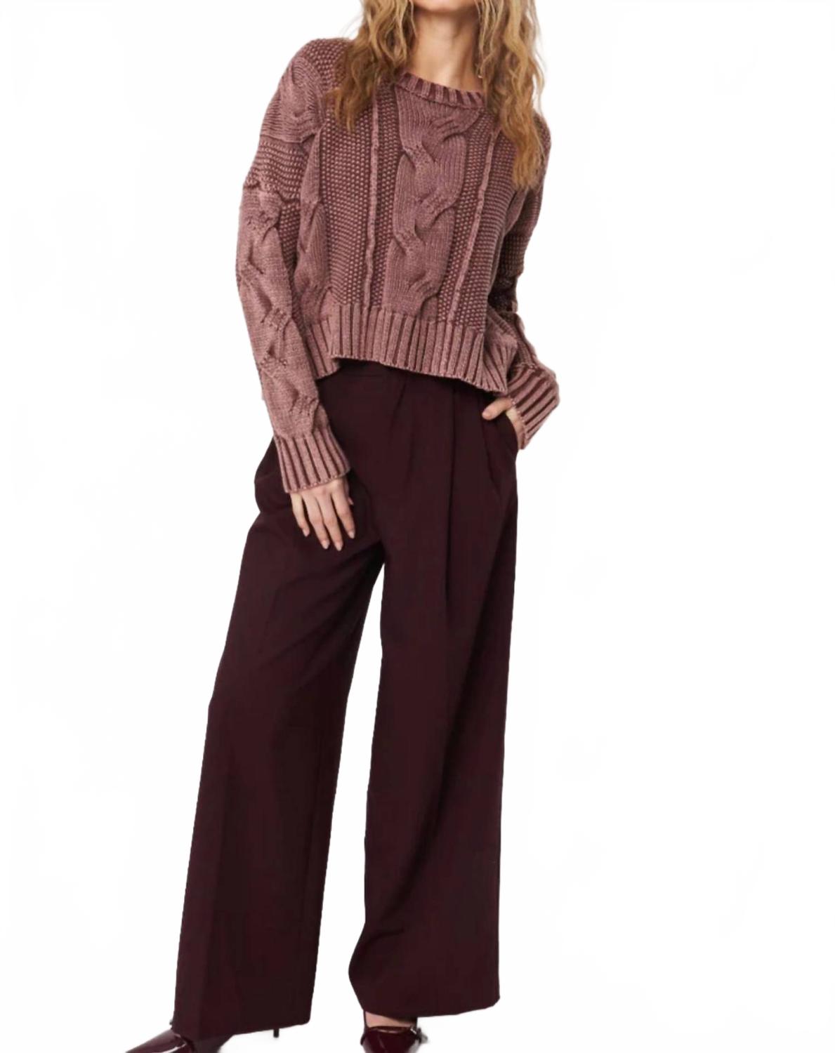 JOHN + JENN Винтажный хлопковый свитер крупной вязки цвета фундука
JOHN + JENN Винтажный хлопковый свитер крупной вязки цвета фундука