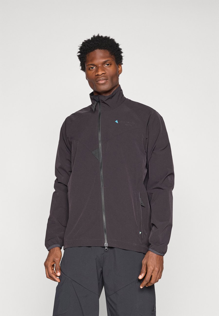 Куртка Klättermusen MITHRIL JACKET , Black
Куртка Klättermusen MITHRIL JACKET , Black