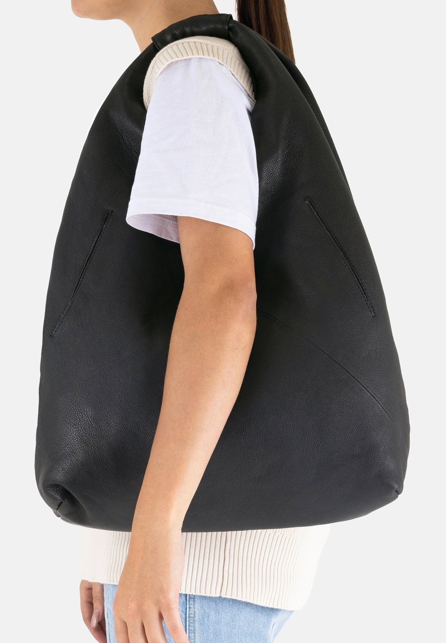 Сумка-шоппер Bronx Tote bag, Black
Сумка-шоппер Bronx Tote bag, Black