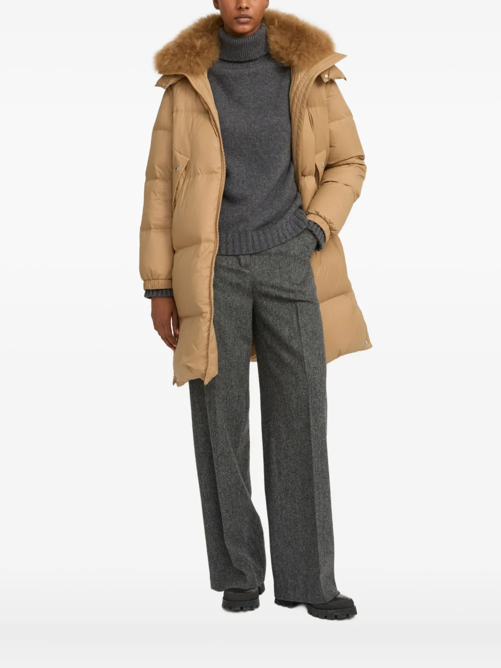 Армейское утепленное пальто YVES SALOMON, коричневый
Армейское утепленное пальто YVES SALOMON, коричневый