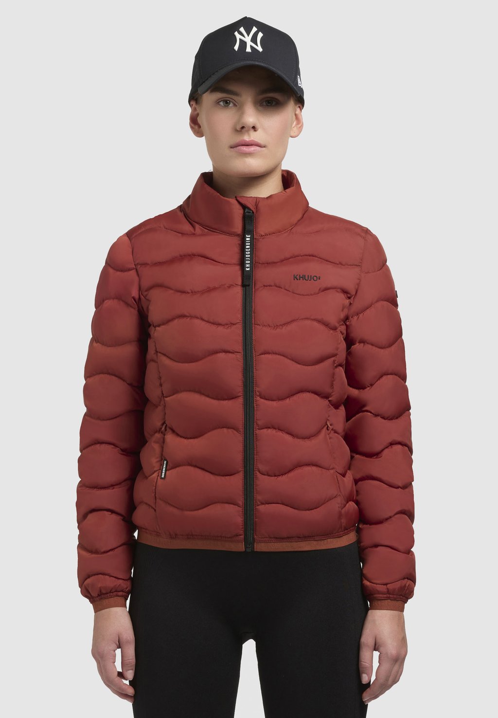 Легкая куртка MERL khujo, красный
Легкая куртка MERL khujo, красный