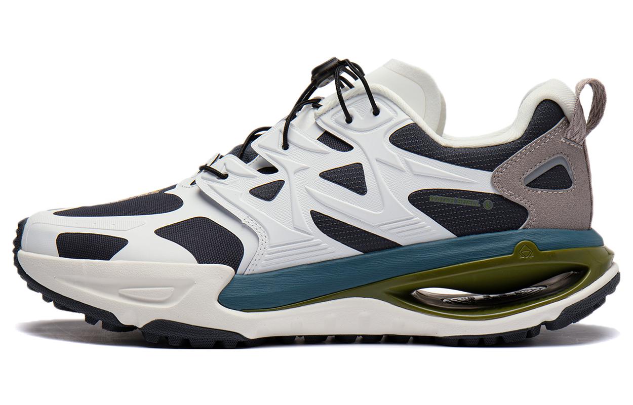 Ийцзе Беговые кроссовки мужские низкие LINING, черно-белые
Ийцзе Беговые кроссовки мужские низкие LINING, черно-белые