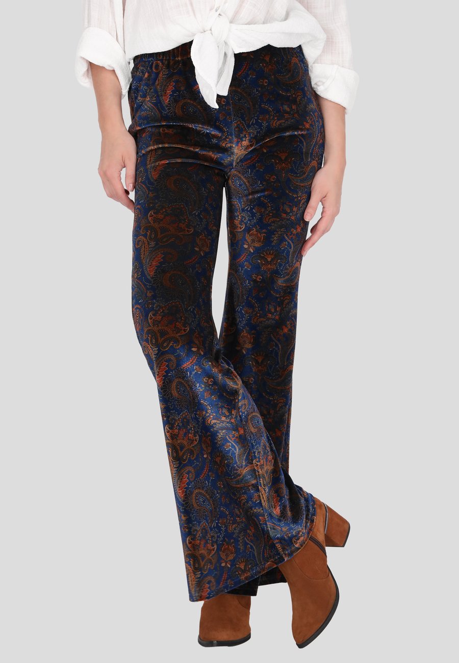 Брюки usha Trousers, Blue Multicolor/Blue
Брюки usha Trousers, Blue Multicolor/Blue