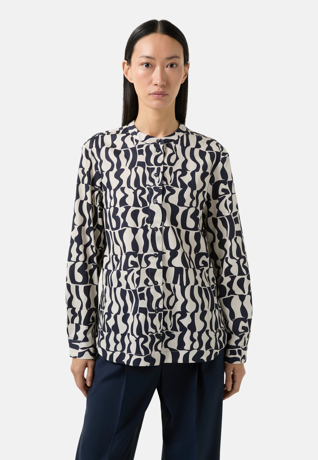 Блузка на пуговицах SHELBY Bogner, синий
Блузка на пуговицах SHELBY Bogner, синий