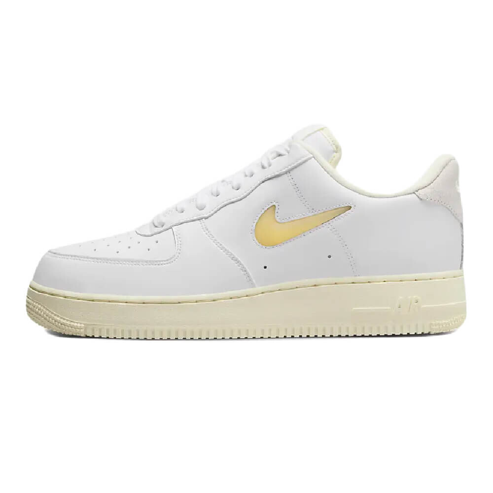 Кроссовки Nike Air Force 1 '07 LX, белый/желтый
Кроссовки Nike Air Force 1 '07 LX, белый/желтый