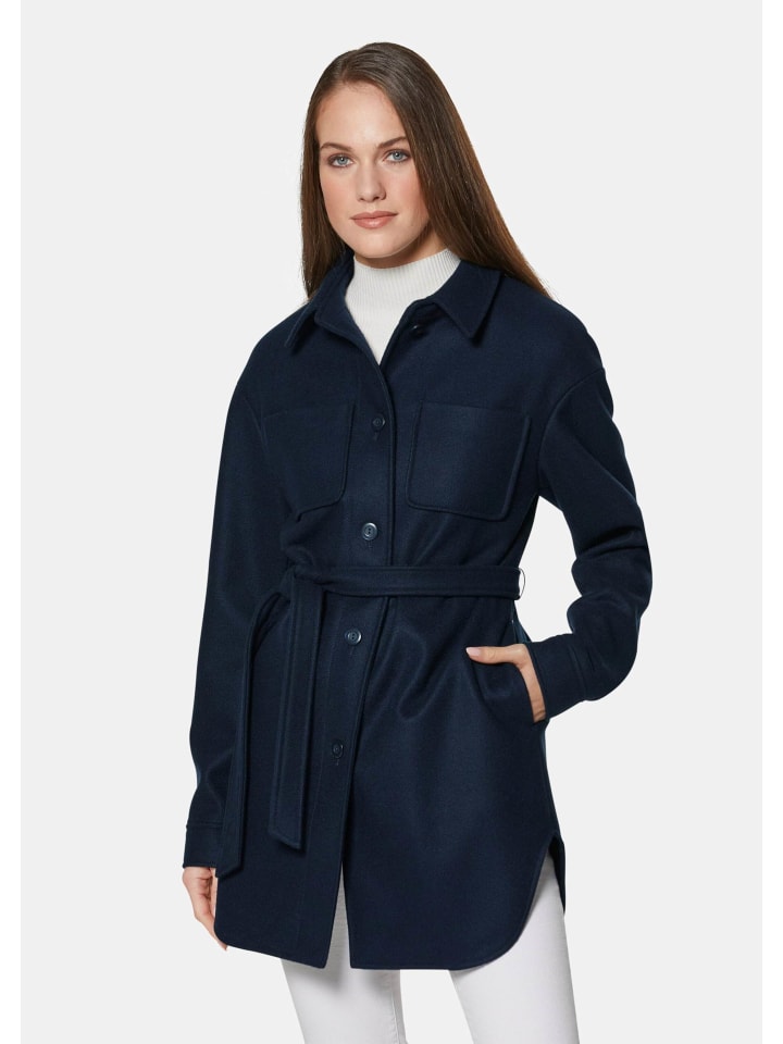 MADELEINE Пиджак-рубашка с поясом темно-синего цвета
MADELEINE Пиджак-рубашка с поясом темно-синего цвета