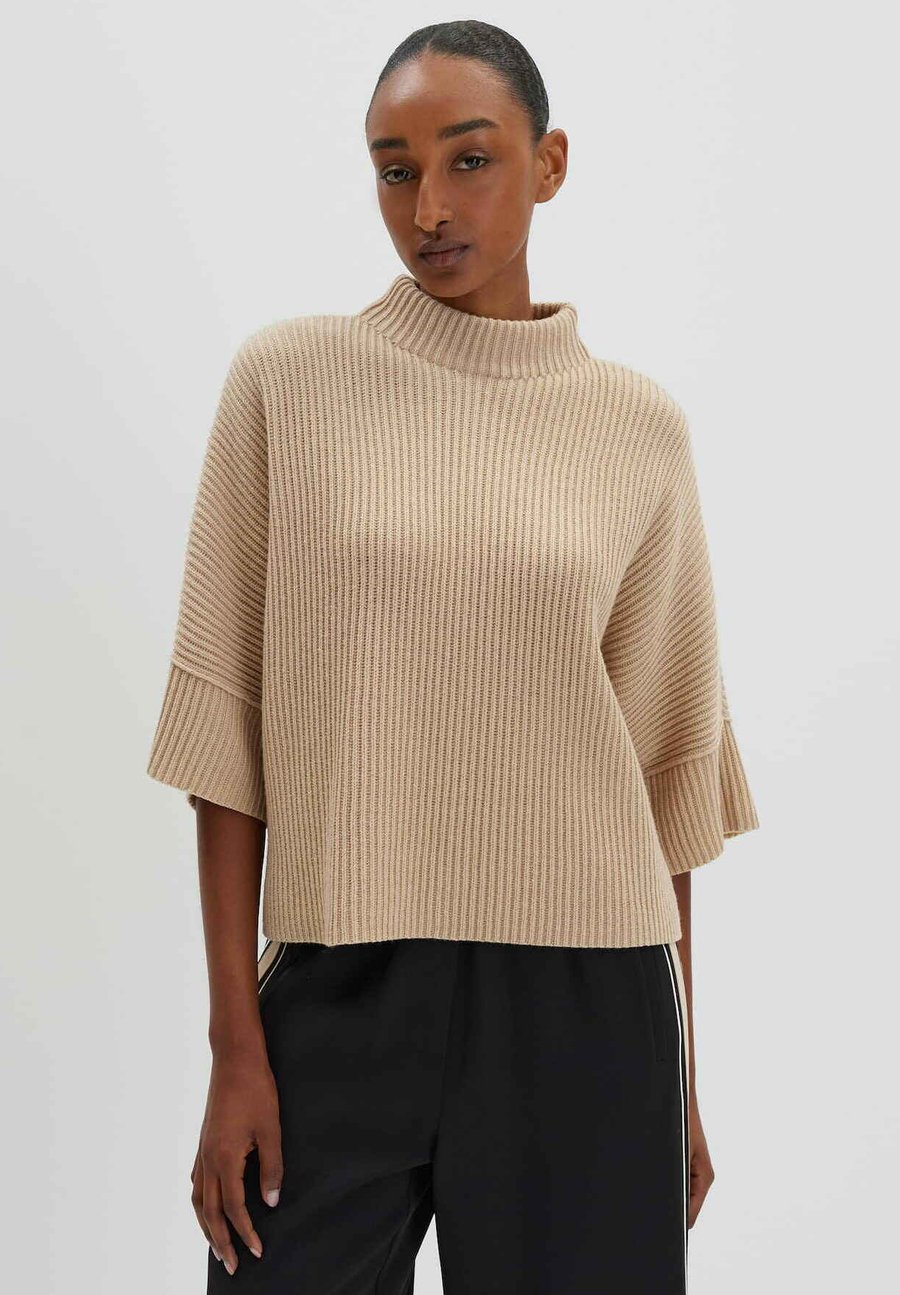 Джемпер someday. TALJA, Soft Oat/Beige
Джемпер someday. TALJA, Soft Oat/Beige