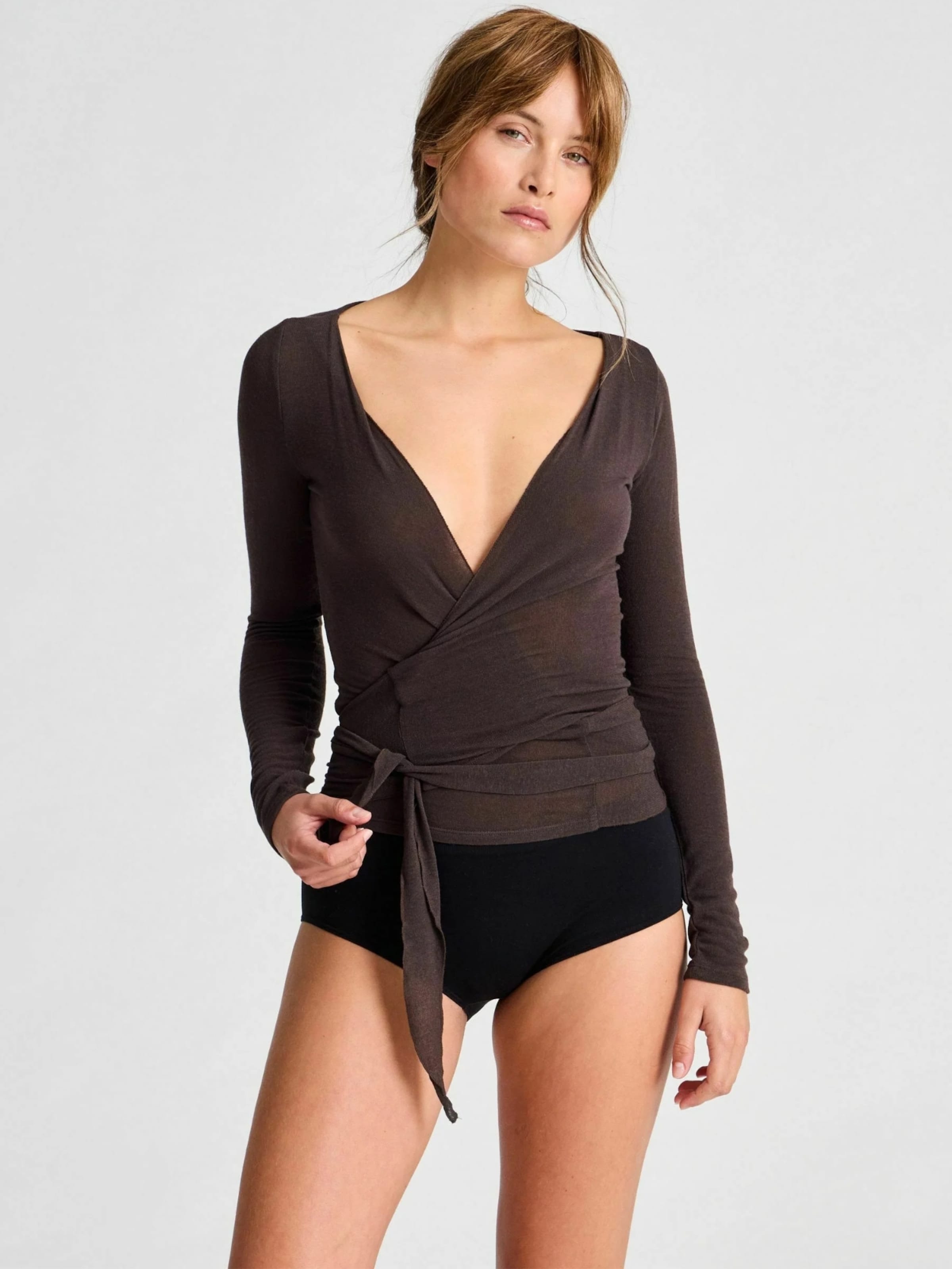 Gai+Lisva Топ 'Anne' в коричневом
Gai+Lisva Топ 'Anne' в коричневом