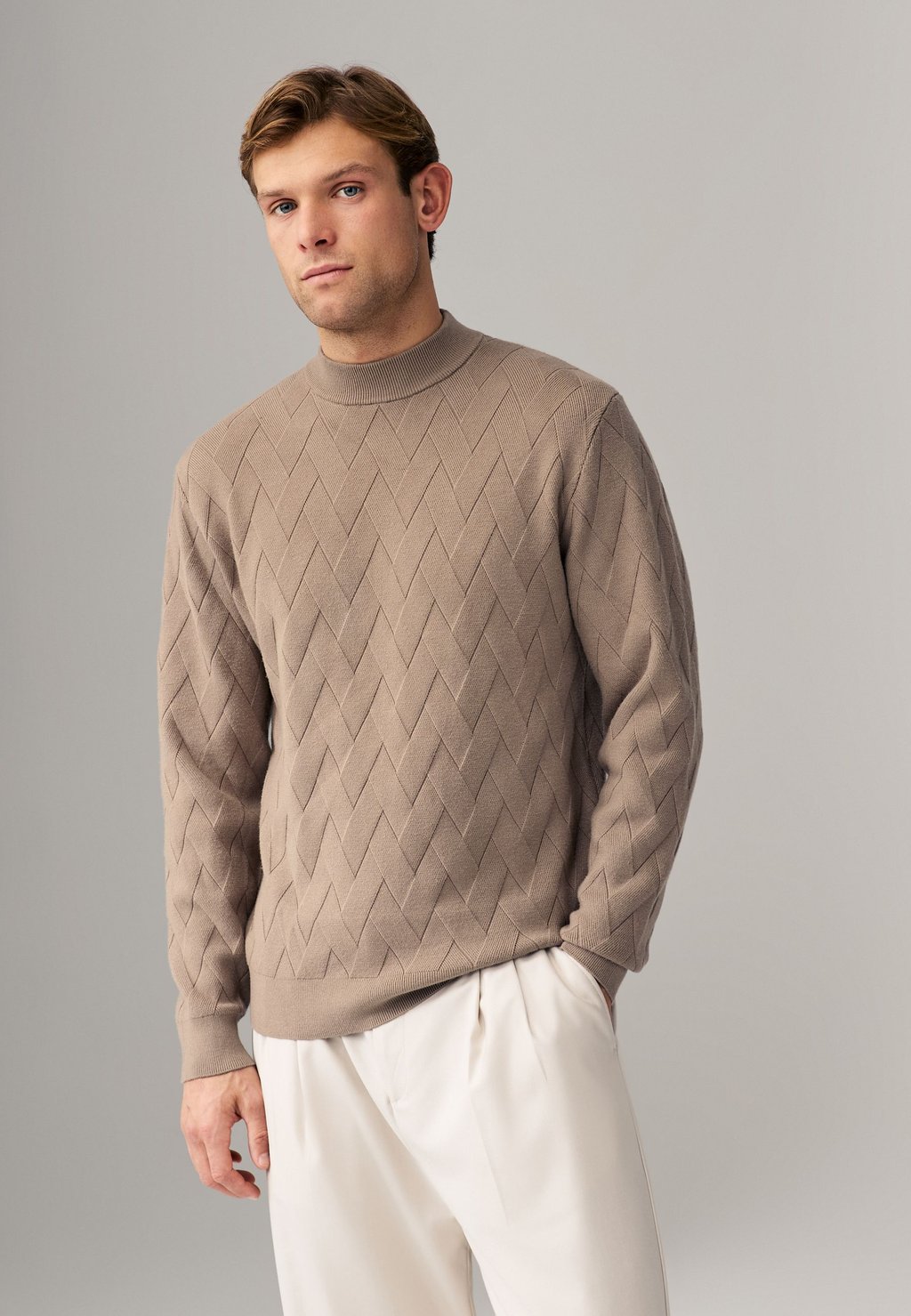 Джемпер CABLE CREW NECK - REGULAR FIT Next, коричневый 
Джемпер CABLE CREW NECK - REGULAR FIT Next, коричневый