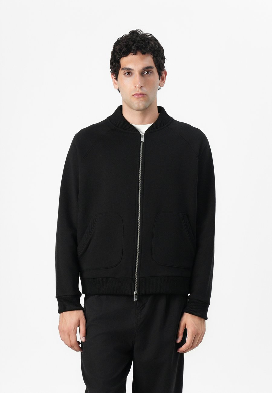 Толстовка DRYKORN FAREK, Black
Толстовка DRYKORN FAREK, Black