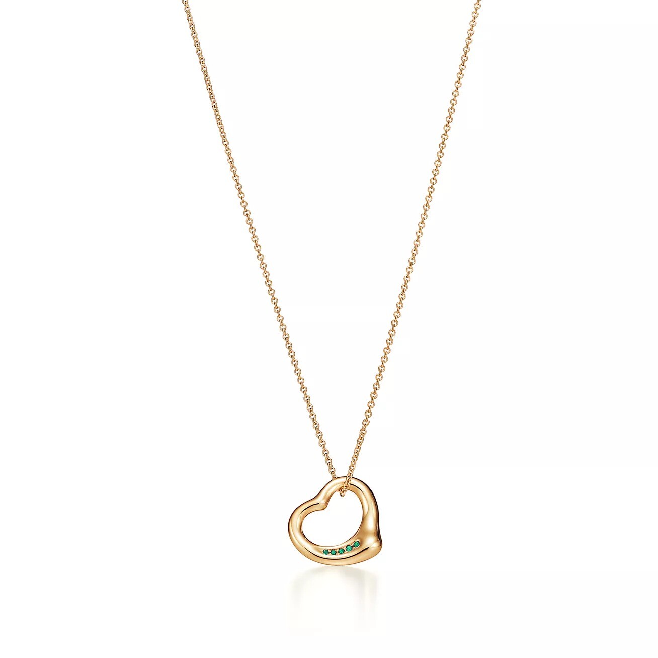 Колье Tiffany & Co. x Elsa Peretti Open Heart, золото/изумруд
Колье Tiffany & Co. x Elsa Peretti Open Heart, золото/изумруд