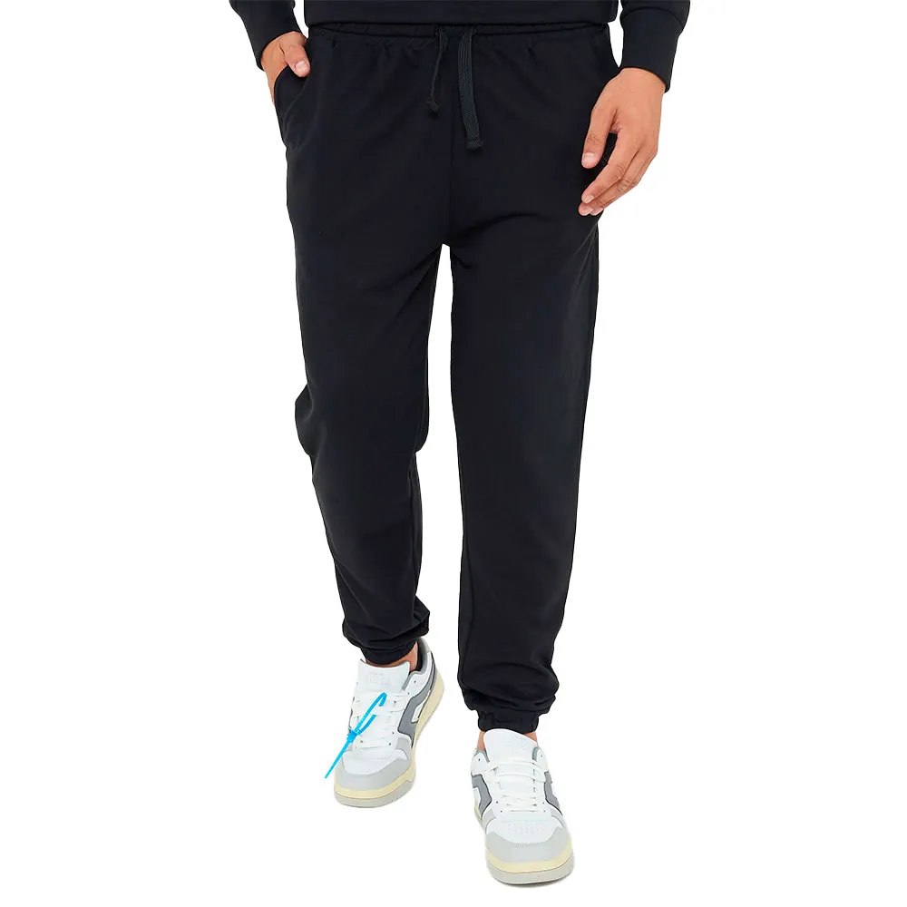 Брюки Legea F Balloon, черный
Брюки Legea F Balloon, черный