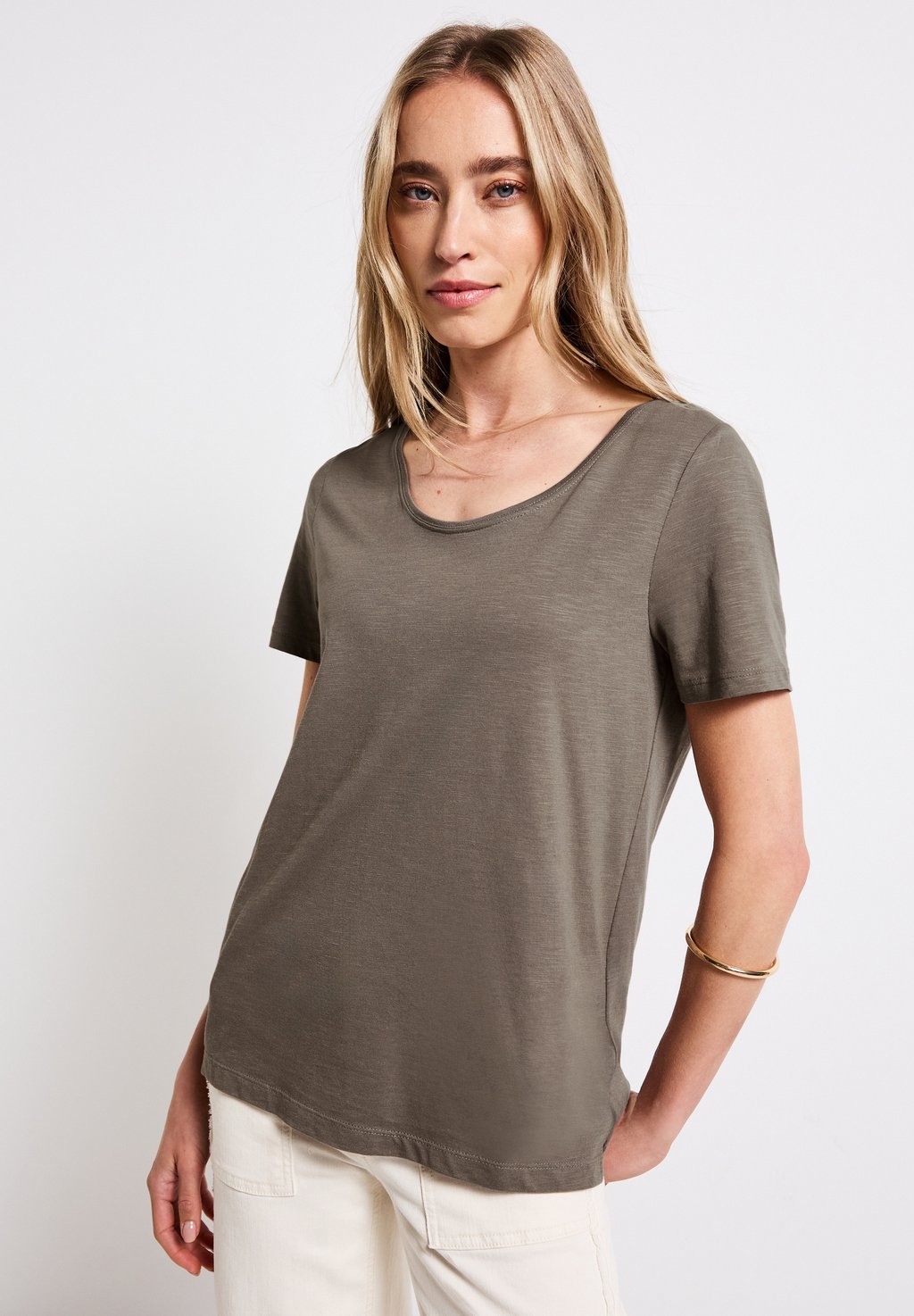 Базовая футболка STREET ONE, цвет Braun
Базовая футболка STREET ONE, цвет Braun