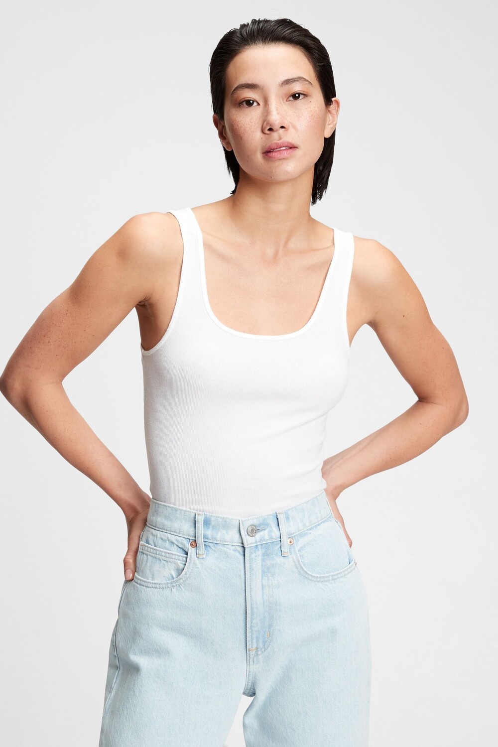 Жилет с круглым вырезом в рубчик Gap, белый
Жилет с круглым вырезом в рубчик Gap, белый