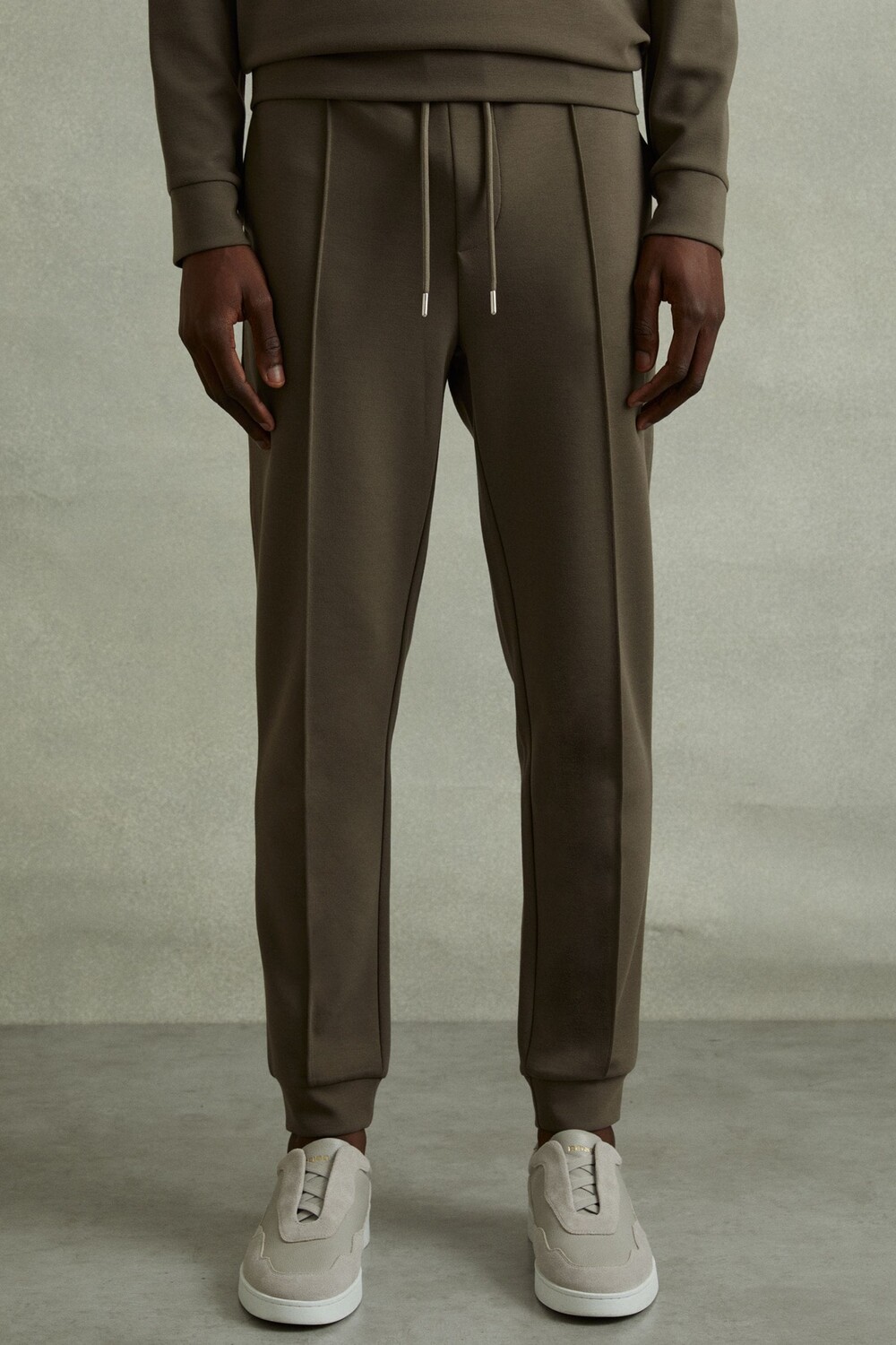 Спортивные брюки Premier Interlock Jersey со шнурком Reiss, зеленый
Спортивные брюки Premier Interlock Jersey со шнурком Reiss, зеленый