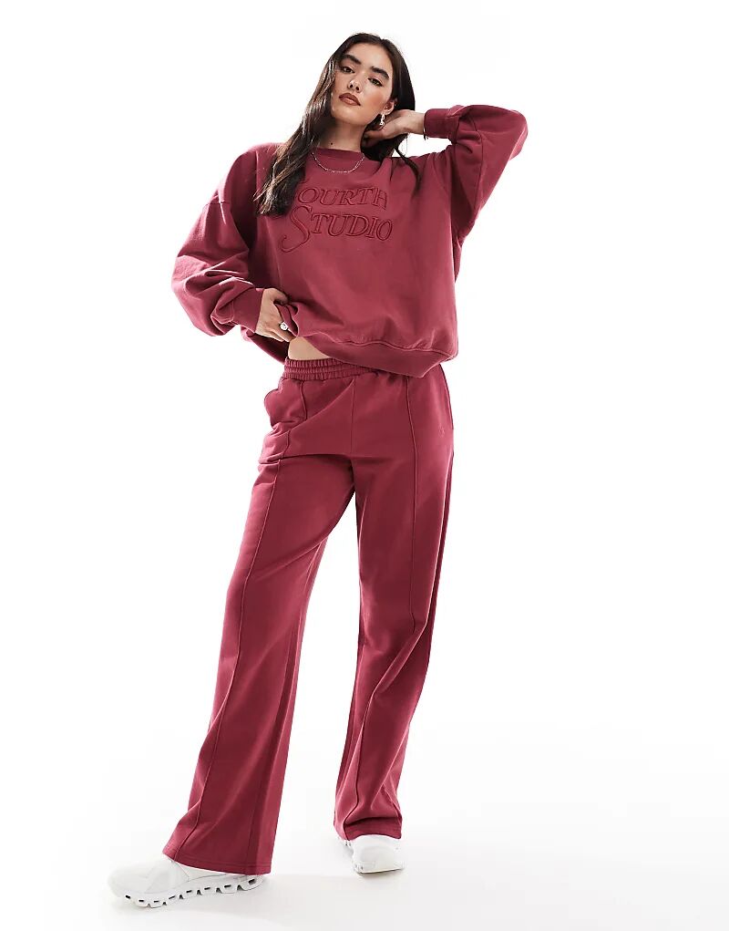 4th & Reckless Хлопковые спортивные брюки с вышитым логотипом спереди, малинового цвета
4th & Reckless Хлопковые спортивные брюки с вышитым логотипом спереди, малинового цвета