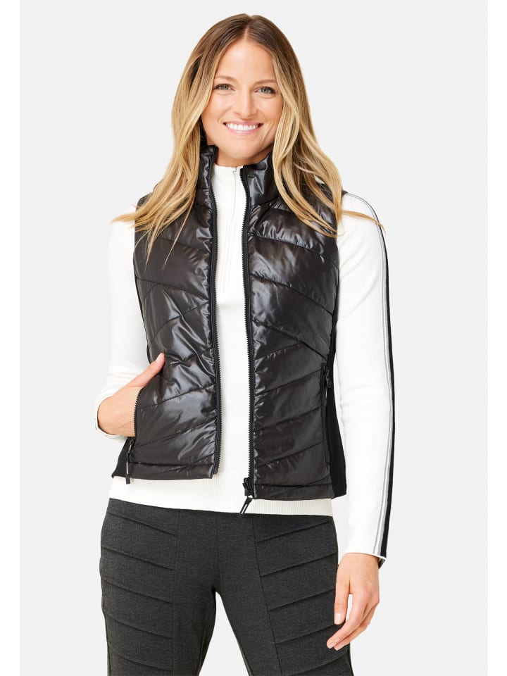 Krimson Klover Стеганый жилет Sela Vest в расцветке "черная зебра"
Krimson Klover Стеганый жилет Sela Vest в расцветке "черная зебра"