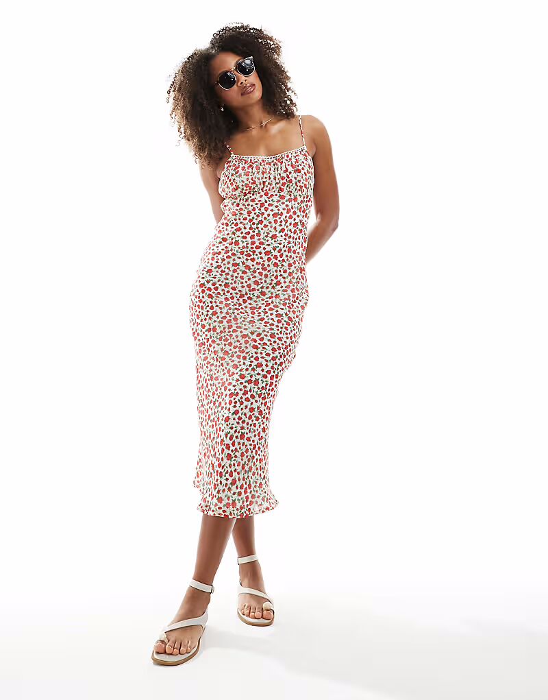 Платье миди с мелким цветочным узором New Look белого цвета
Платье миди с мелким цветочным узором New Look белого цвета