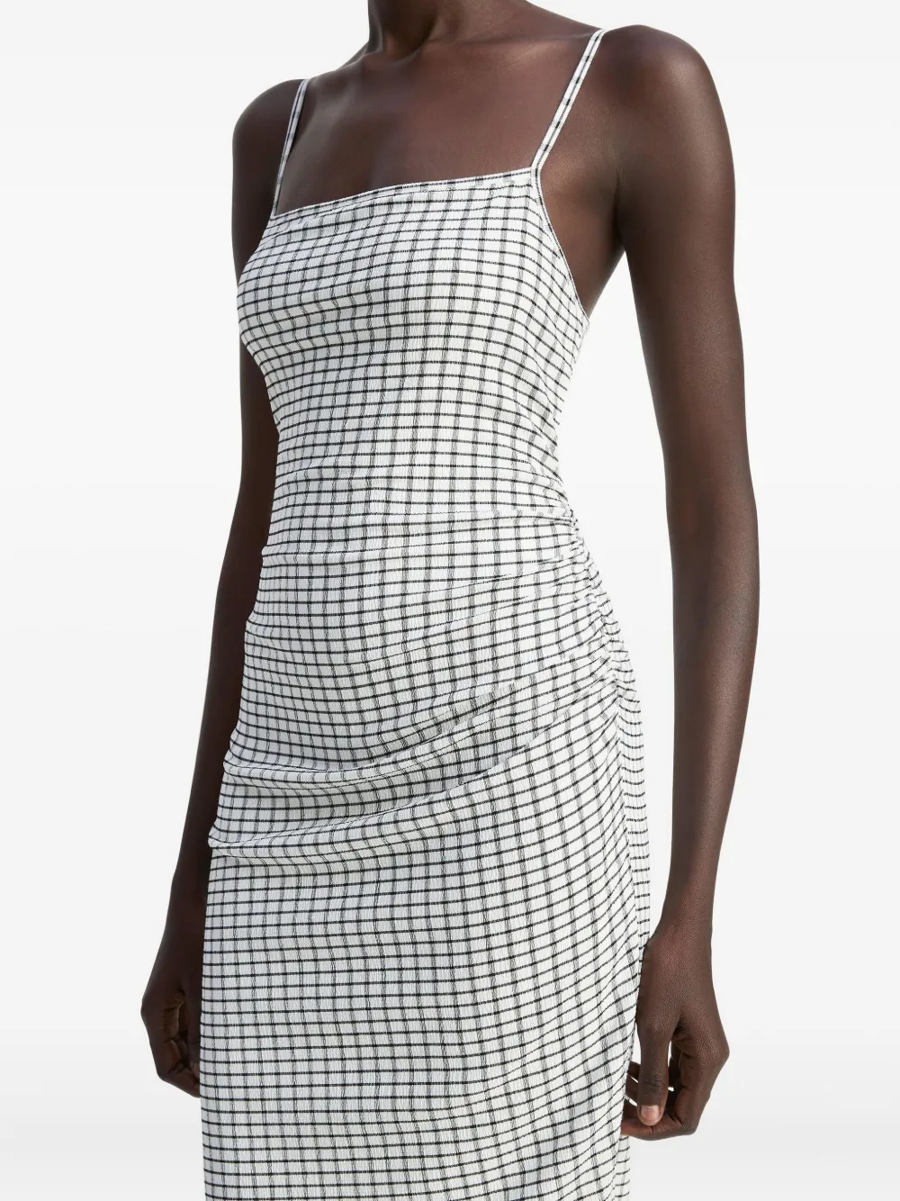 Платье в клетку с боковыми рюшами Vince, белый
Платье в клетку с боковыми рюшами Vince, белый