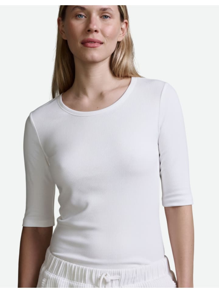 Рубашка белого цвета Cotton Candy
Рубашка белого цвета Cotton Candy